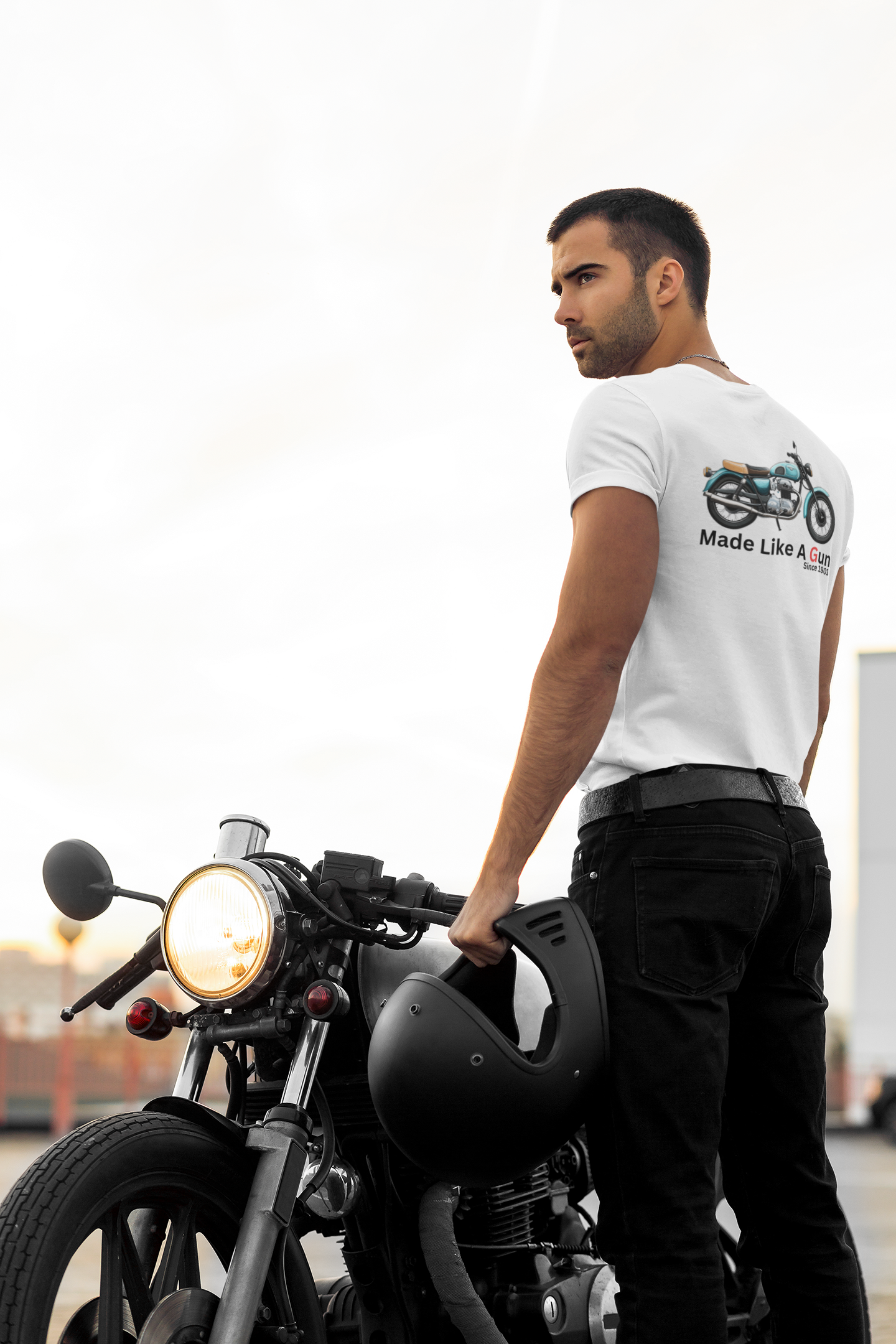 Be Royal with Bullet - T-shirt